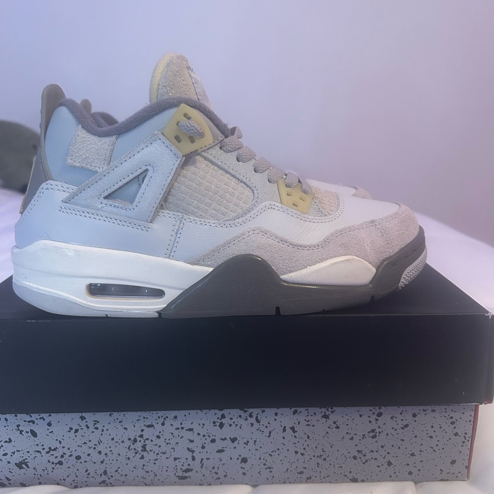 Jordan 4, color way “craft”, size 7.5Y